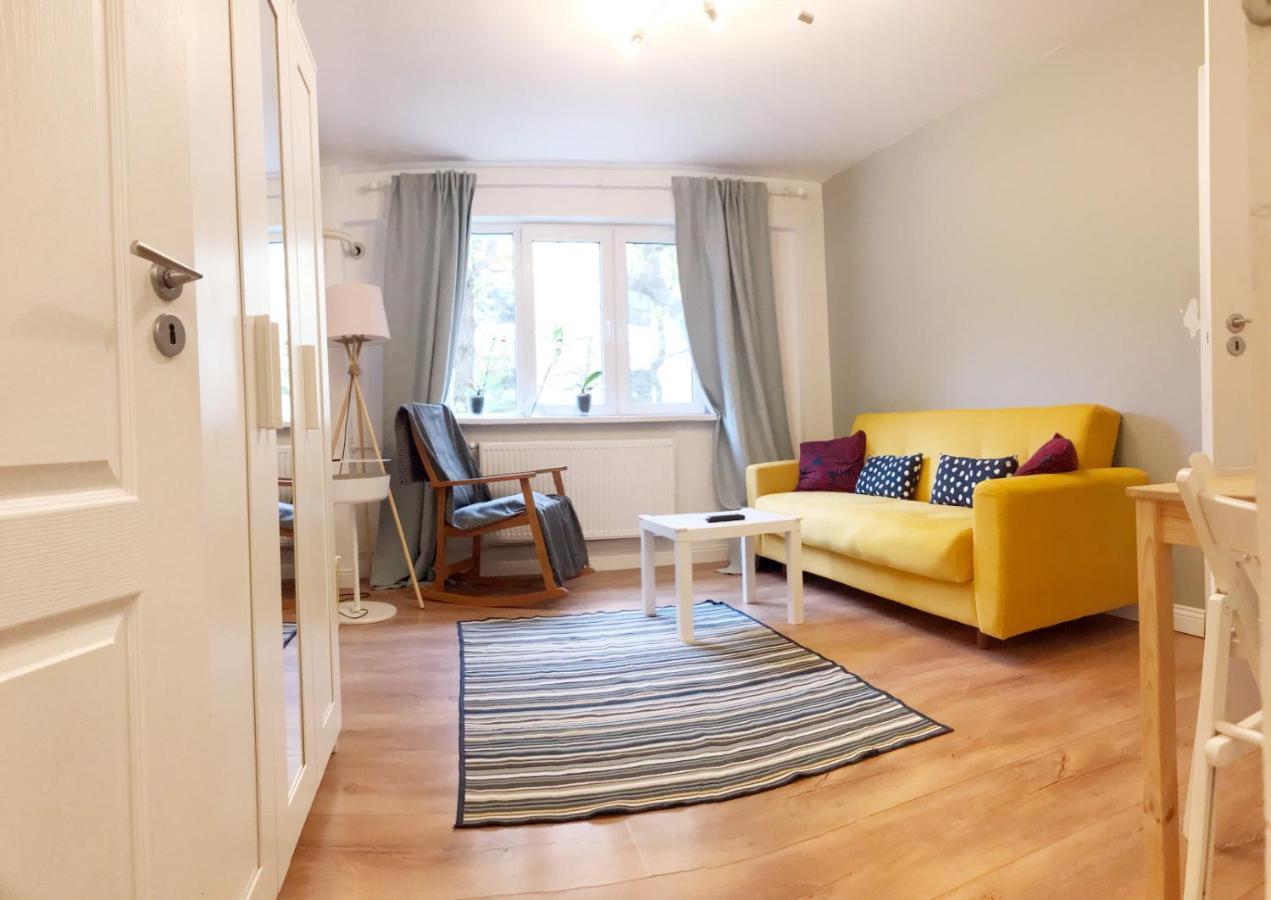 Lola'S Apartament Close To City Center Bukarest Kültér fotó