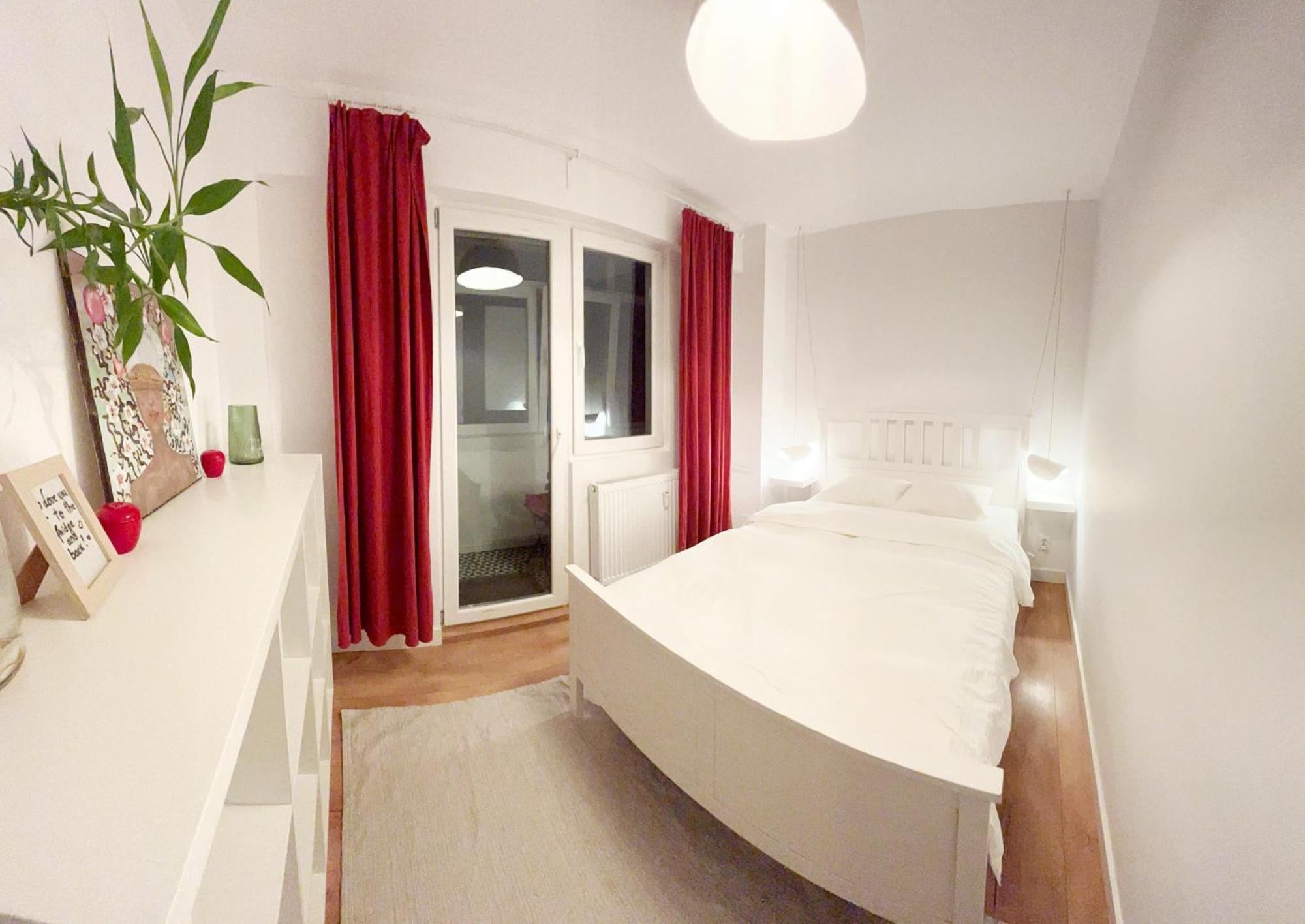 Lola'S Apartament Close To City Center Bukarest Kültér fotó